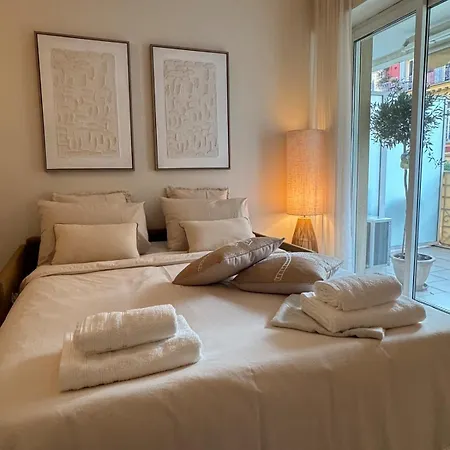 شقة Victoria - Carre D'or - Terrasse - 50 M